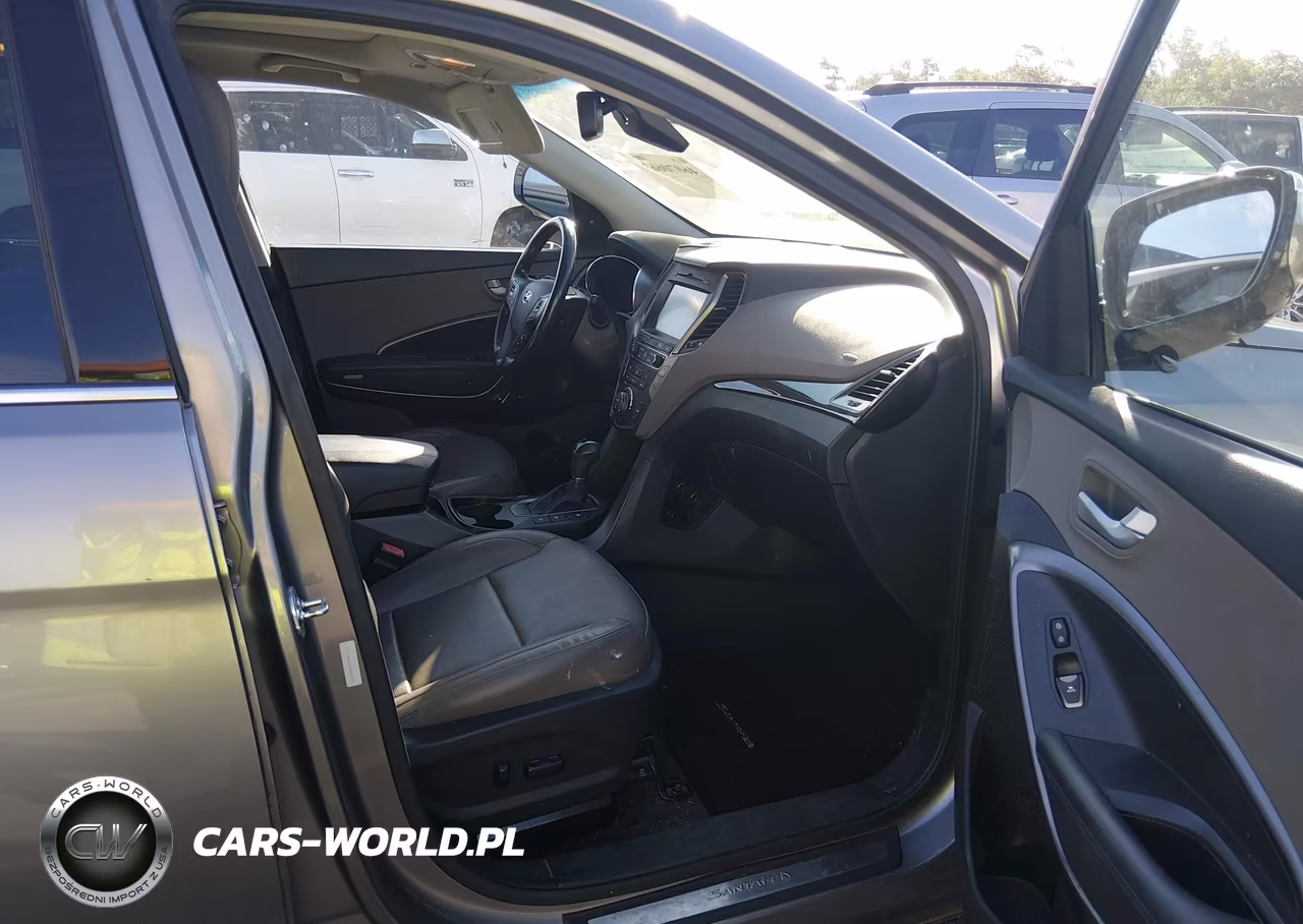 2017 Hyundai Santa Fe Sport 2.0T Ultimate VIN:5XYZWDLA4HG502193 - 5