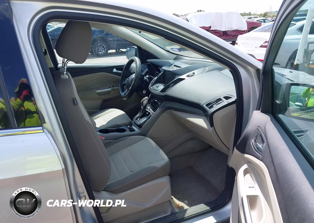 2013 Ford Escape Se VIN:1FMCU0G99DUA80589 - 5