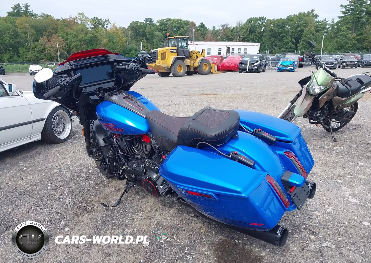 2026 Harley-Davidson Flhxstse VIN:1HD1TR816TB953994 - 3