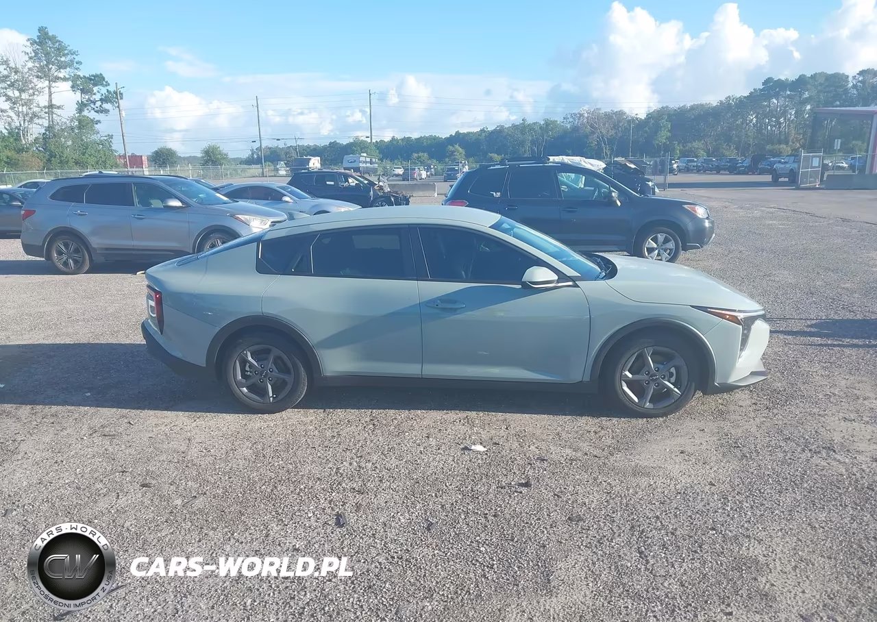 2026 Kia K4 Lxs VIN:3KPFT4DE4TE280807 - 13
