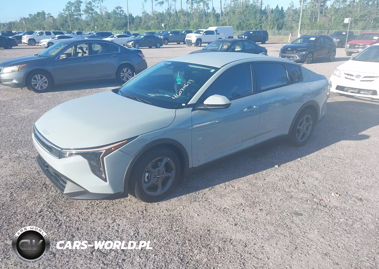 2026 Kia K4 Lxs VIN:3KPFT4DE4TE280807 - 2