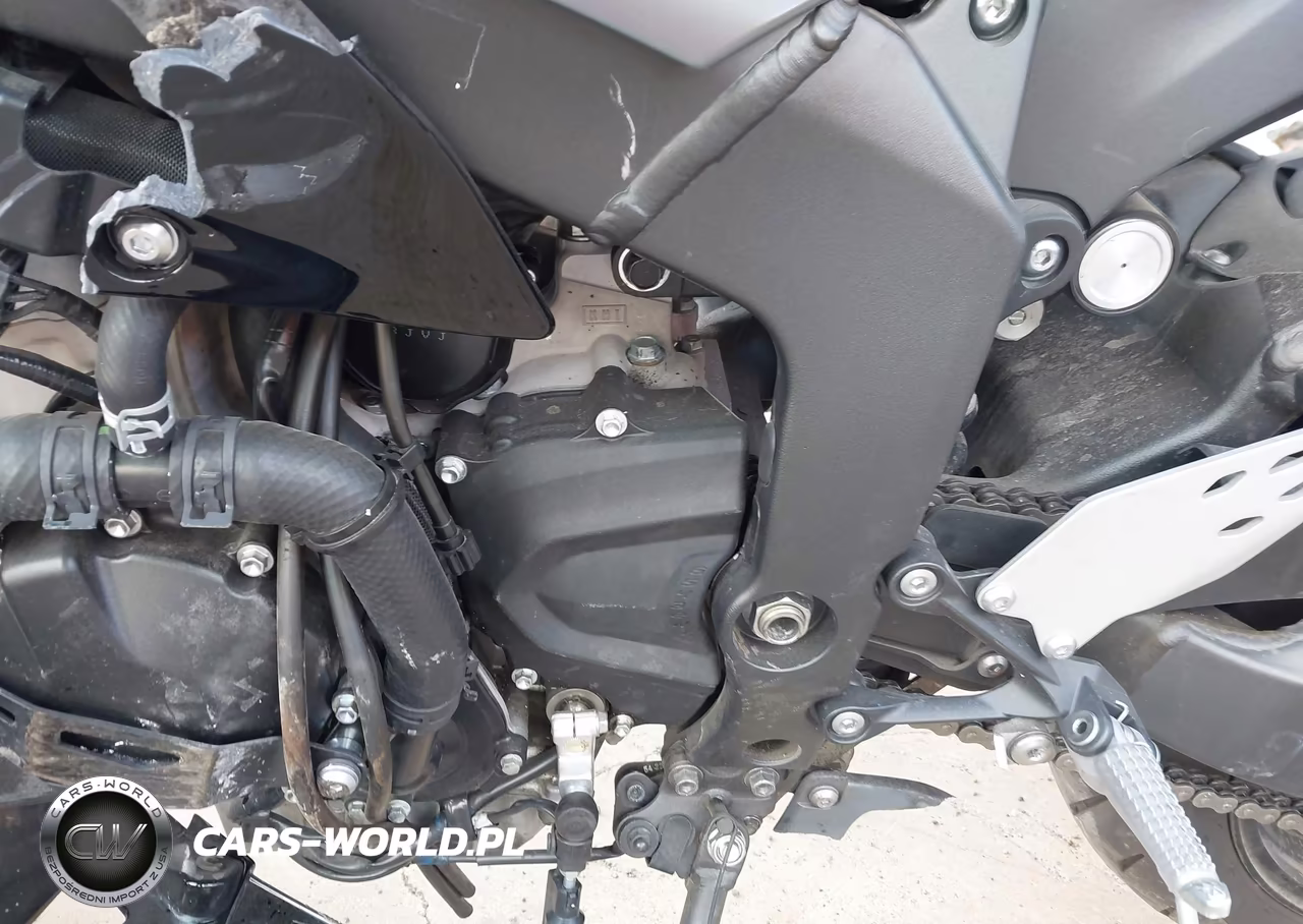 2025 Kawasaki Zx636 K VIN:JKBZXJJ10SA030554 - 9