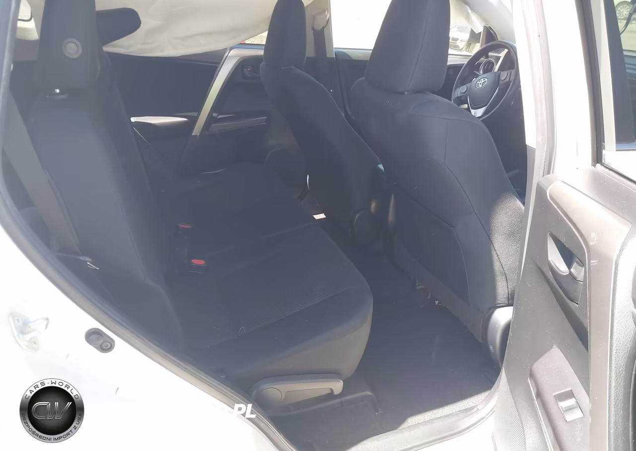 2016 Toyota Rav4 Le VIN:JTMZFREV8GJ094034 - 8