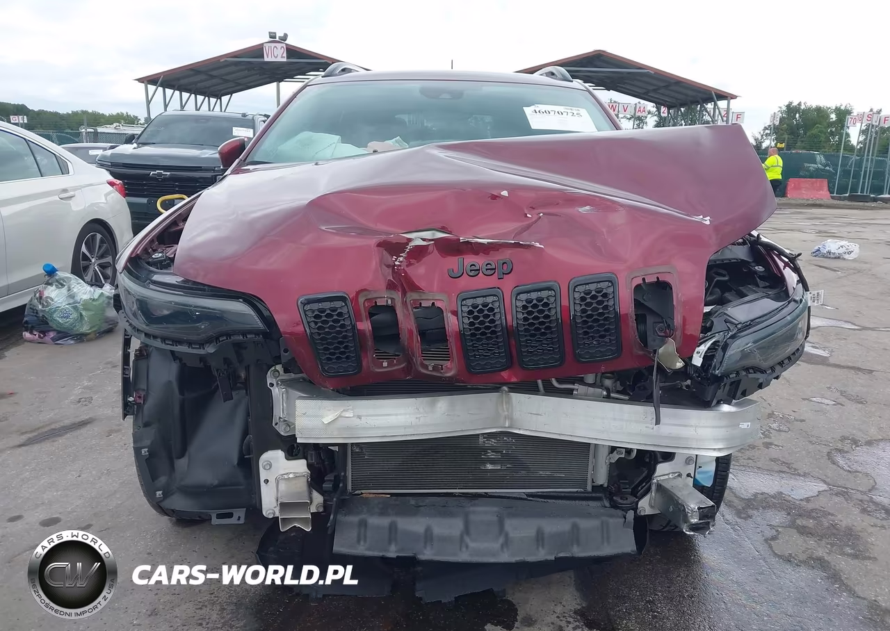 2021 Jeep Cherokee Altitude 4X4 VIN:1C4PJMLB4MD223270 - 6