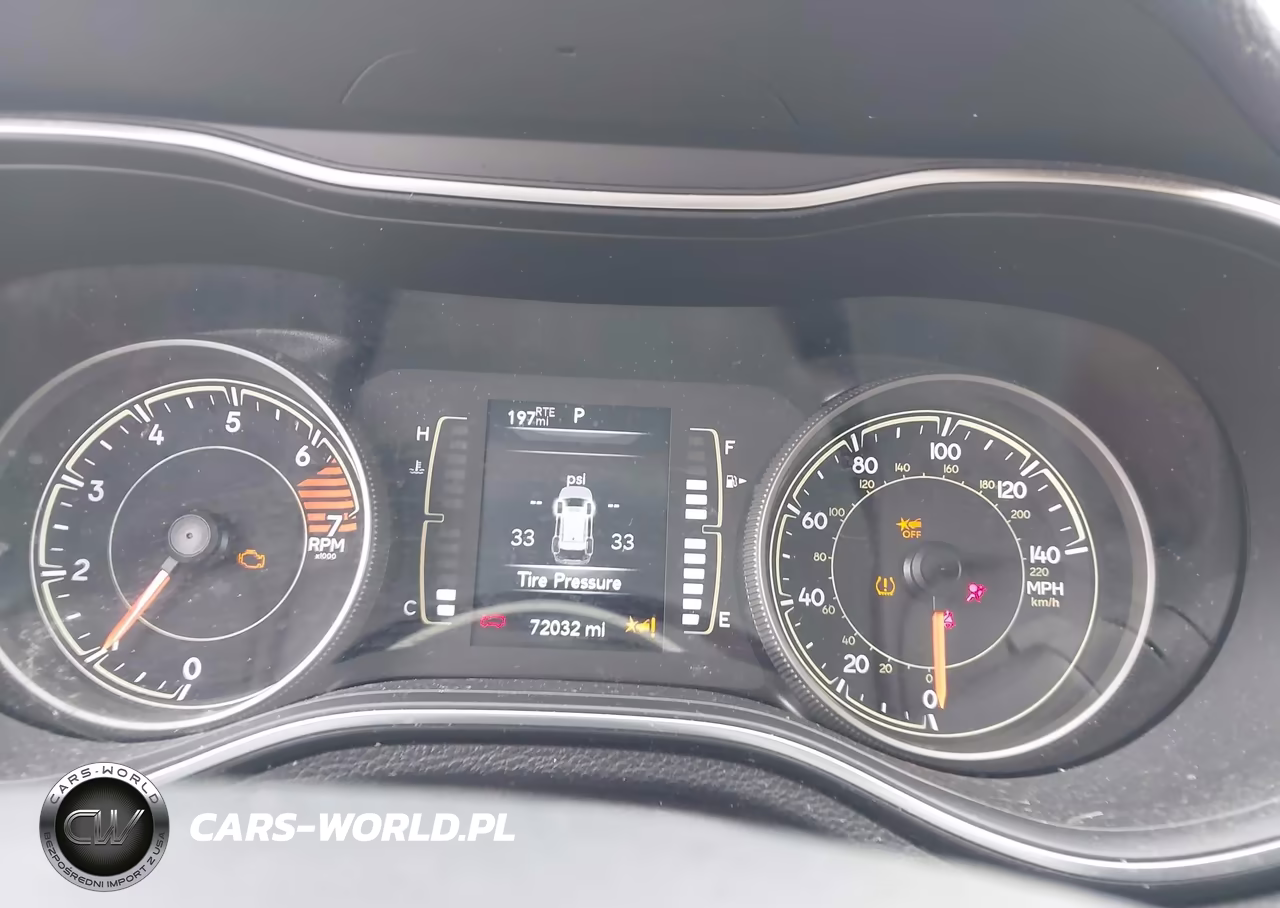 2021 Jeep Cherokee Altitude 4X4 VIN:1C4PJMLB4MD223270 - 7