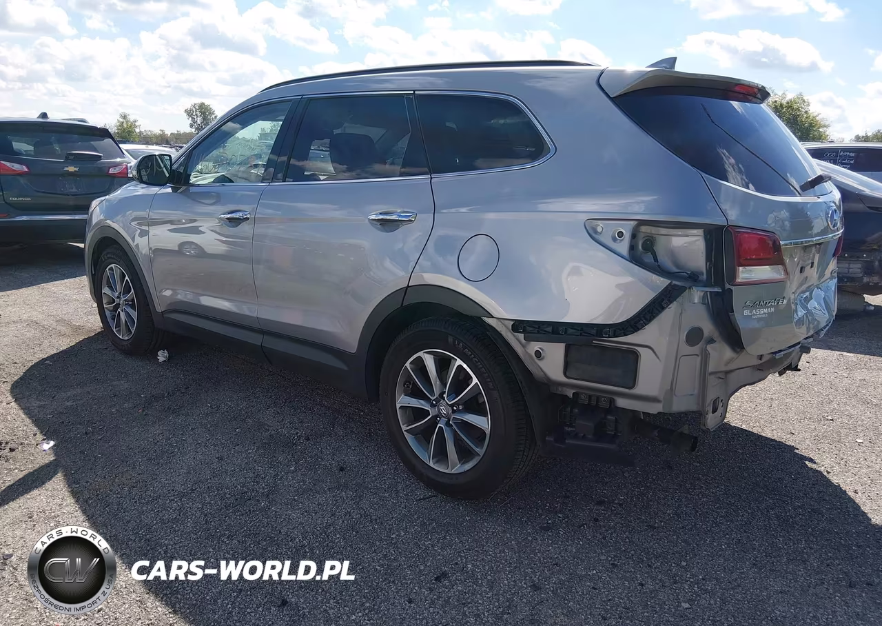 2017 Hyundai Santa Fe Se VIN:KM8SMDHF3HU231178 - 3