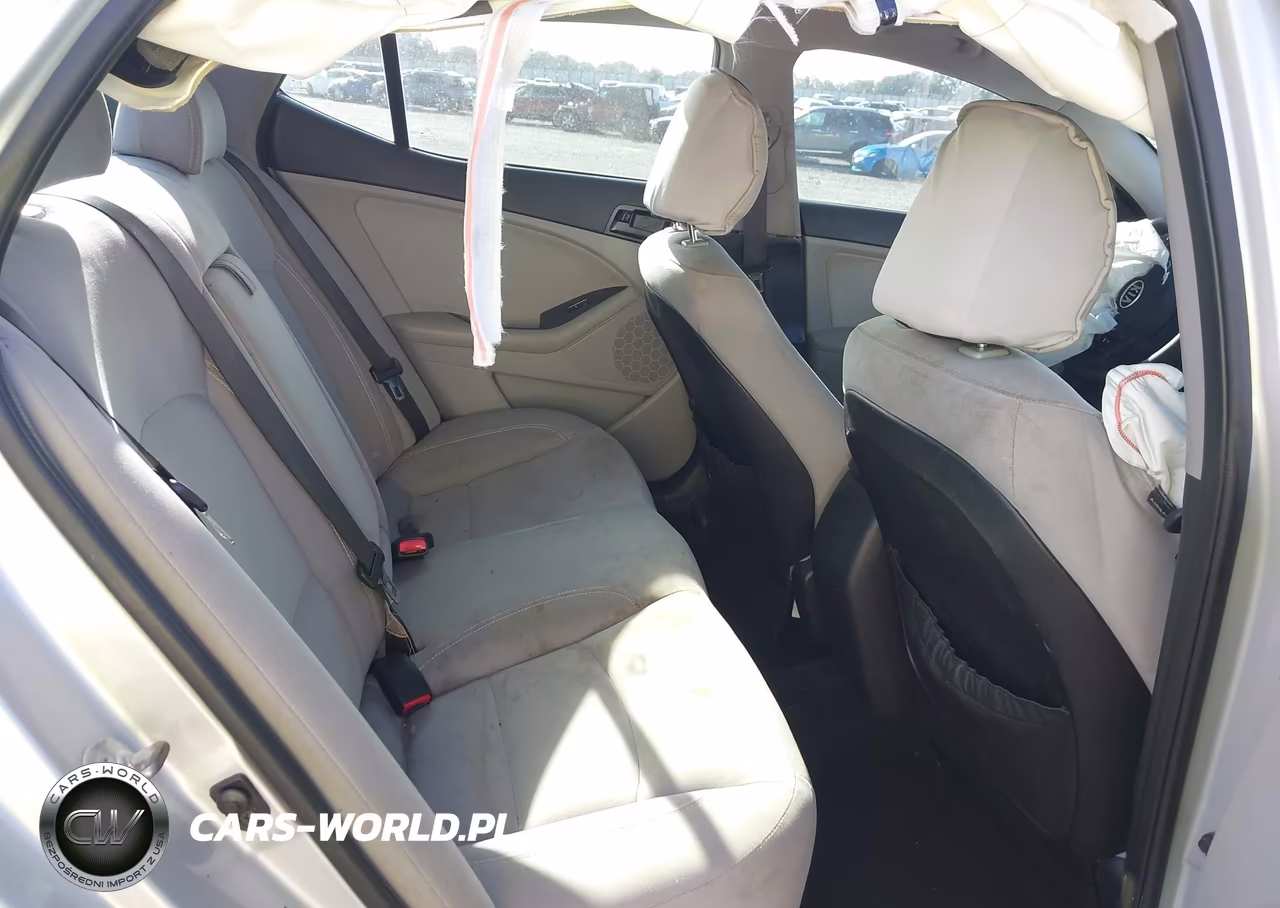 2012 Kia Optima Lx VIN:5XXGM4A78CG063808 - 8