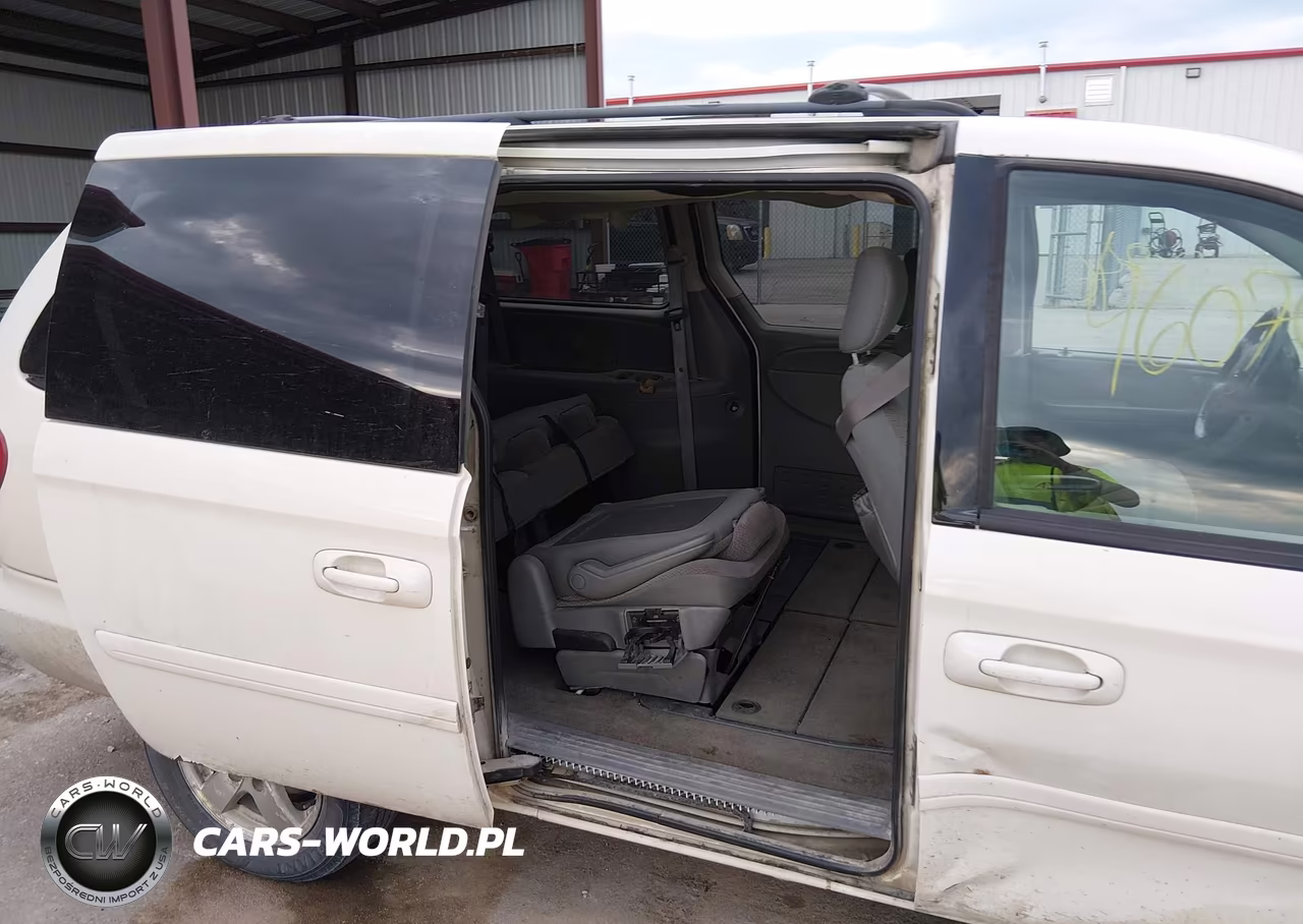 2007 Dodge Grand Caravan Sxt VIN:2D4GP44L57R322061 - 8