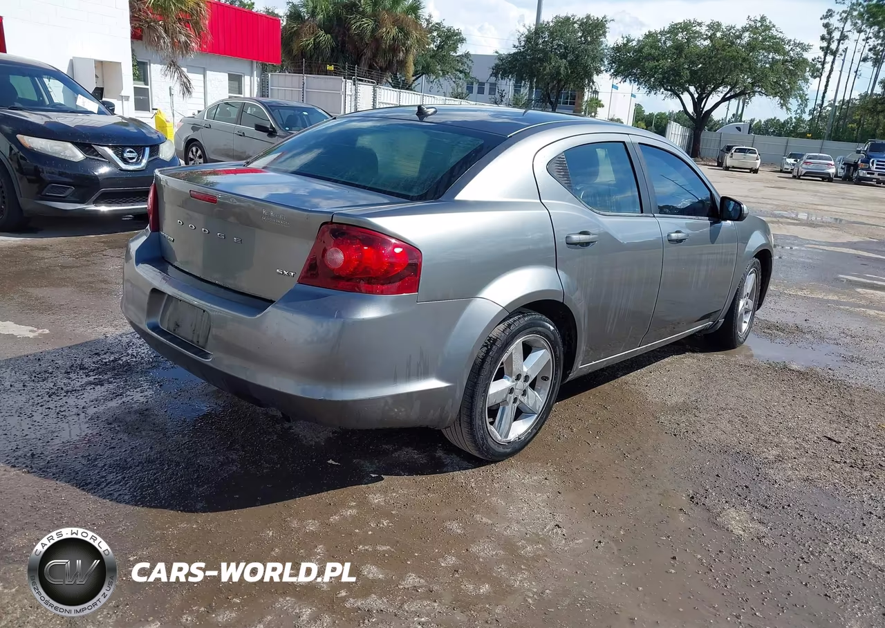 2013 Dodge Avenger Sxt VIN:1C3CDZCB8DN556928 - 4