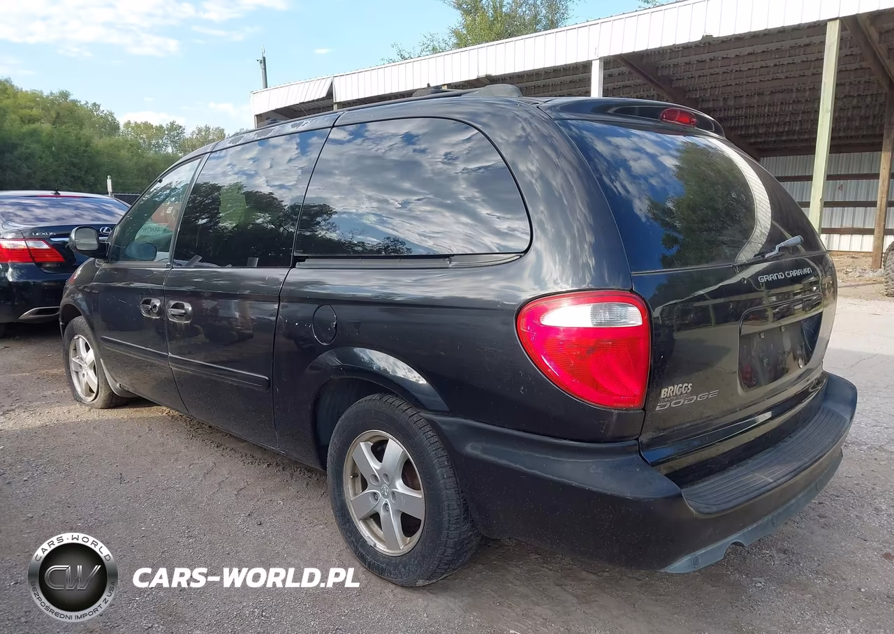 2005 Dodge Grand Caravan Sxt VIN:2D8GP44L45R118007 - 3