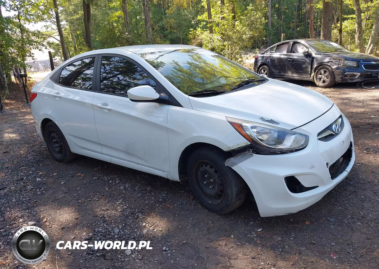 2014 Hyundai Accent Gls VIN:KMHCT4AE5EU626788 - 1