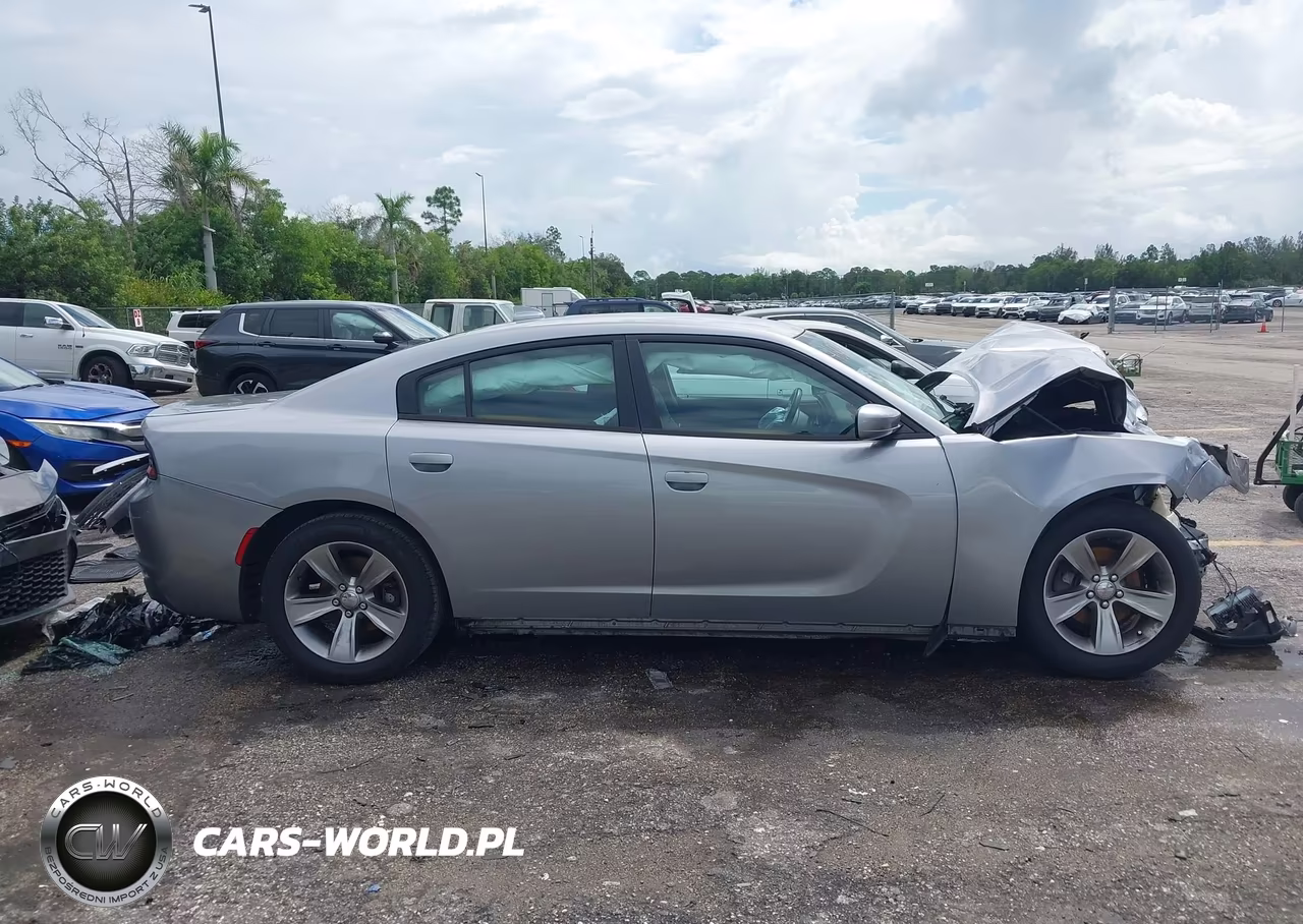 2018 Dodge Charger Sxt Plus Rwd VIN:2C3CDXHGXJH155944 - 13