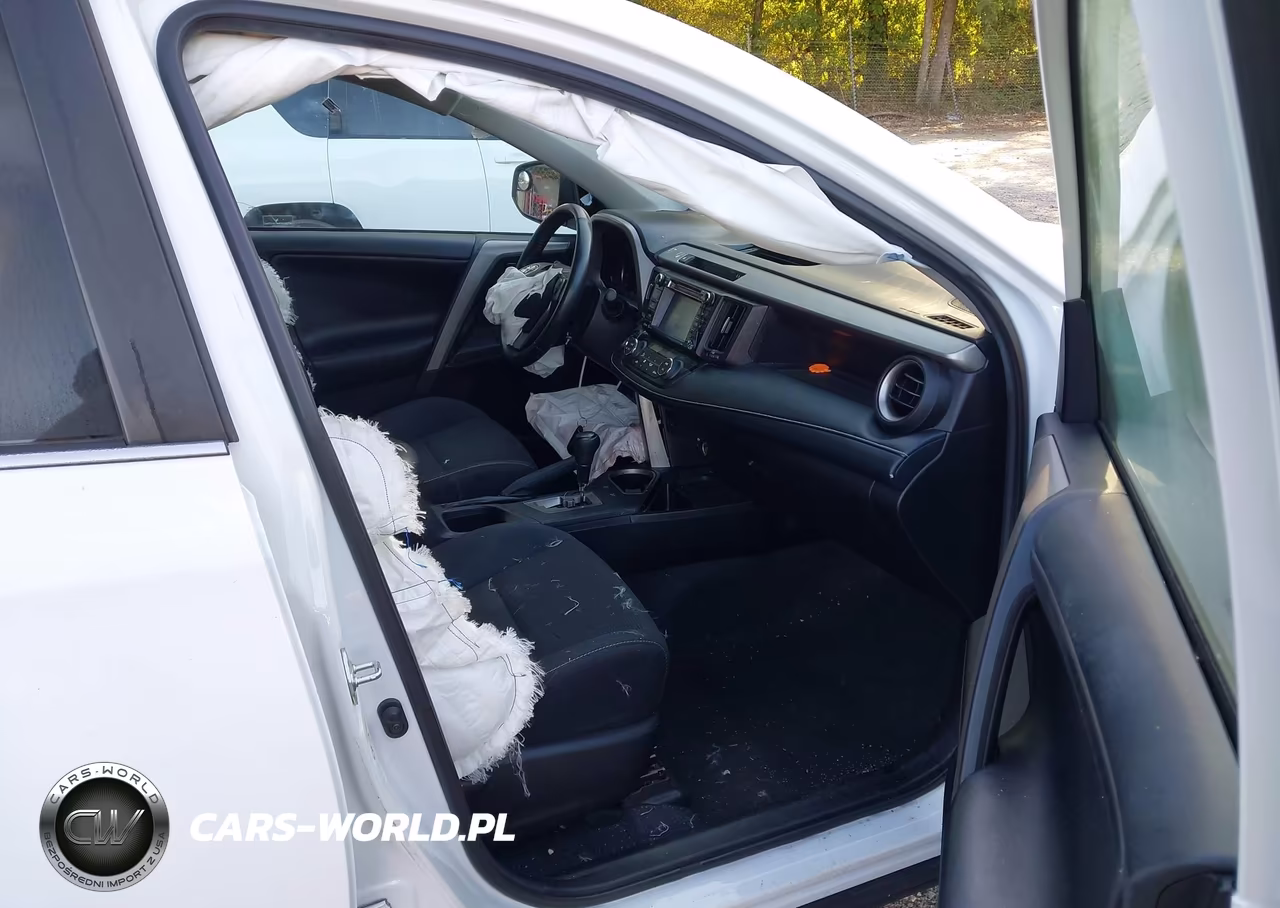 2018 Toyota Rav4 Xle VIN:2T3WFREVXJW484029 - 5