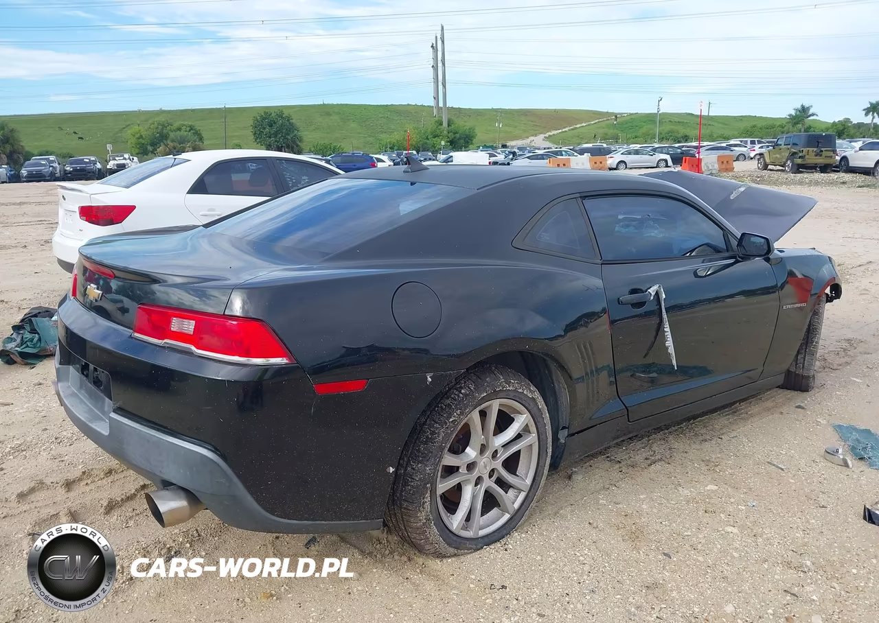 2015 Chevrolet Camaro 1Lt VIN:2G1FD1E3XF9103201 - 4