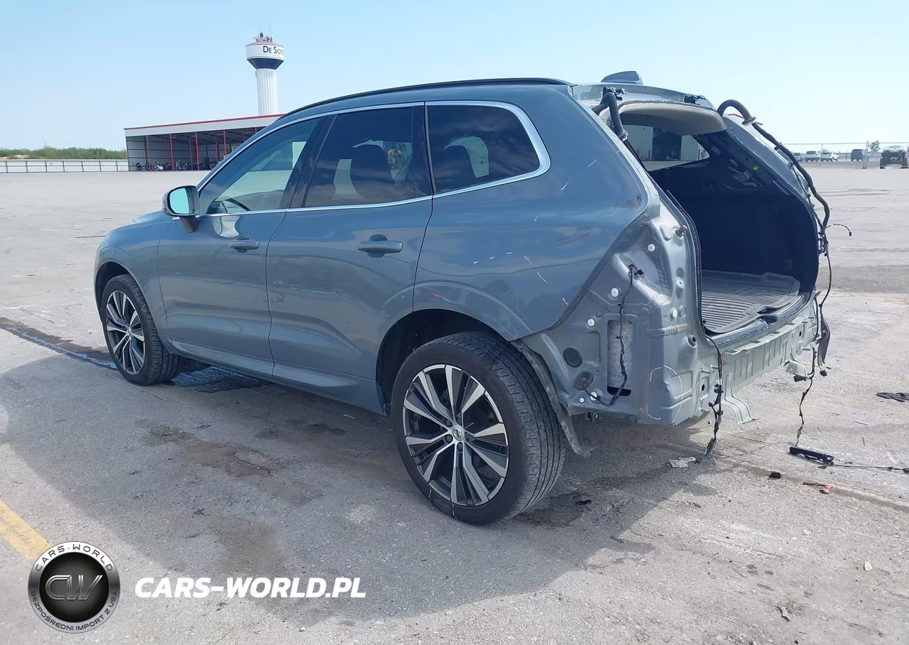 2022 Volvo Xc60 B5 Momentum VIN:YV4L12RK9N1986881 - 3