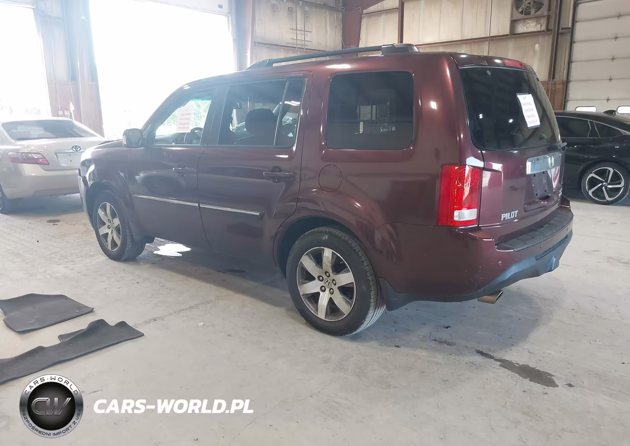 2012 Honda Pilot Touring VIN:5FNYF4H9XCB033637 - 3