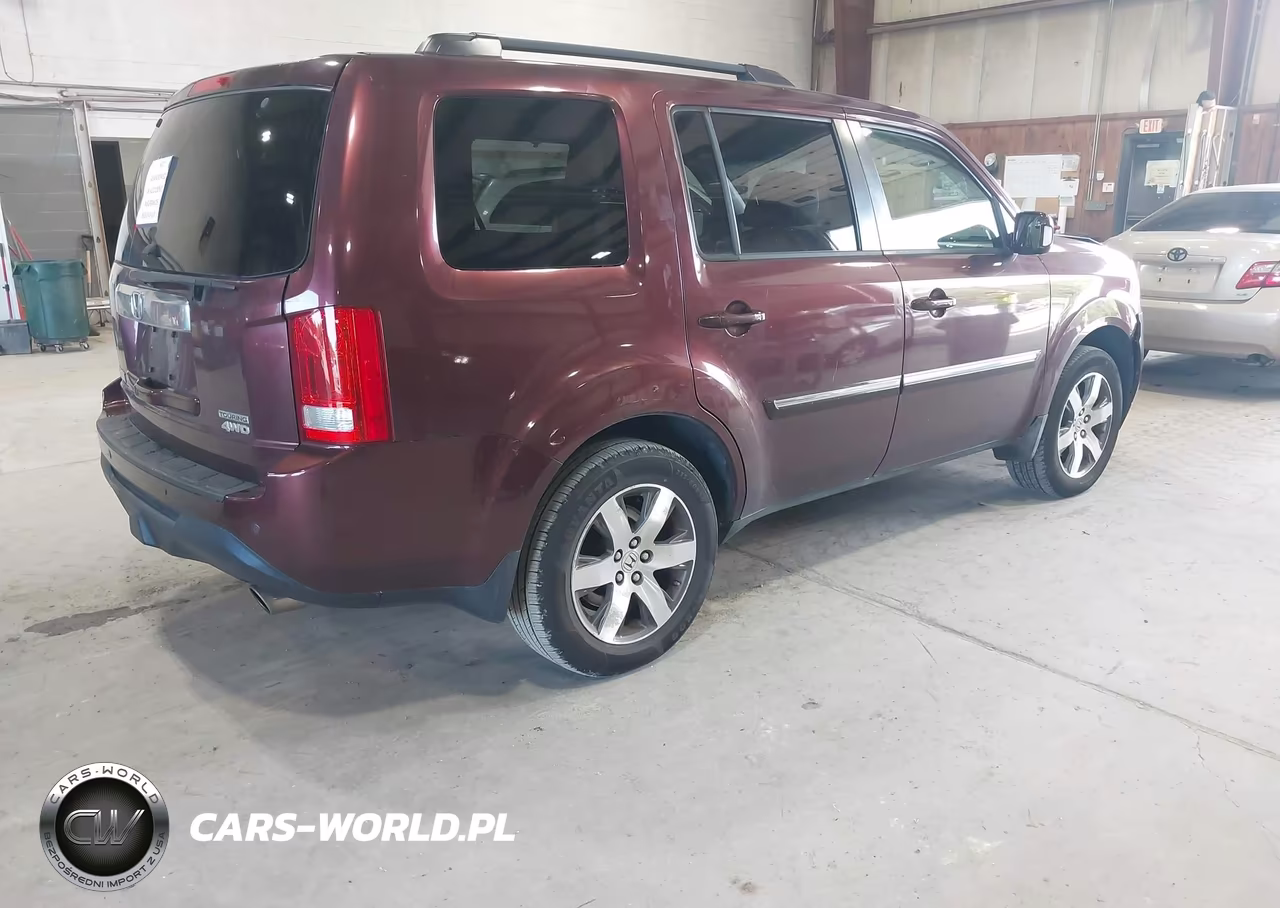 2012 Honda Pilot Touring VIN:5FNYF4H9XCB033637 - 4