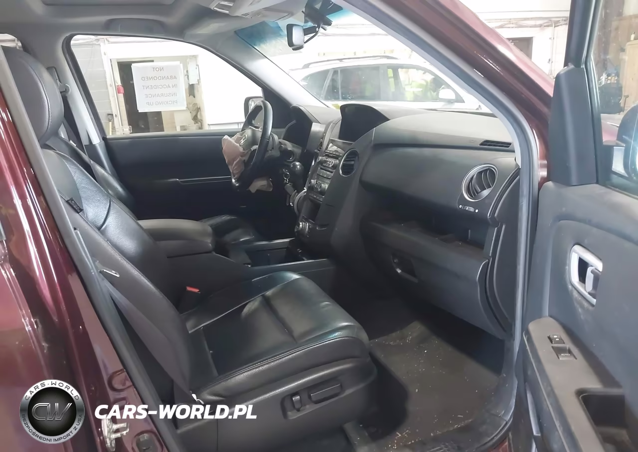 2012 Honda Pilot Touring VIN:5FNYF4H9XCB033637 - 5