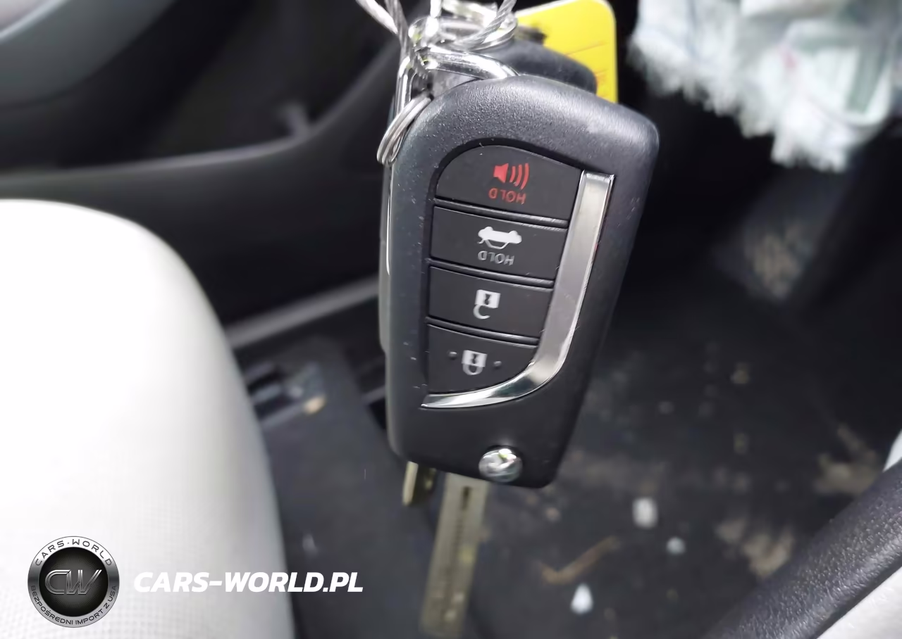 2022 Toyota Corolla Le VIN:5YFEPMAE3NP299452 - 11