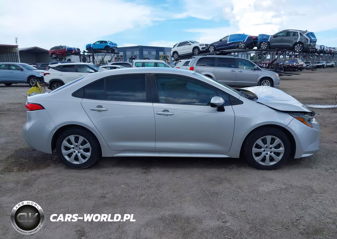 2022 Toyota Corolla Le VIN:5YFEPMAE3NP299452 - 13