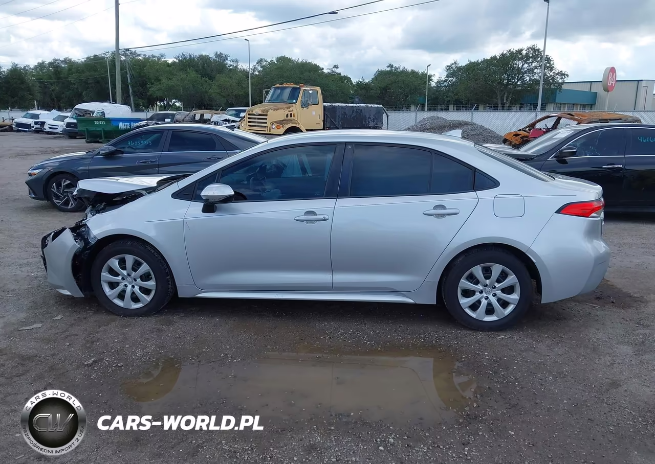 2022 Toyota Corolla Le VIN:5YFEPMAE3NP299452 - 14