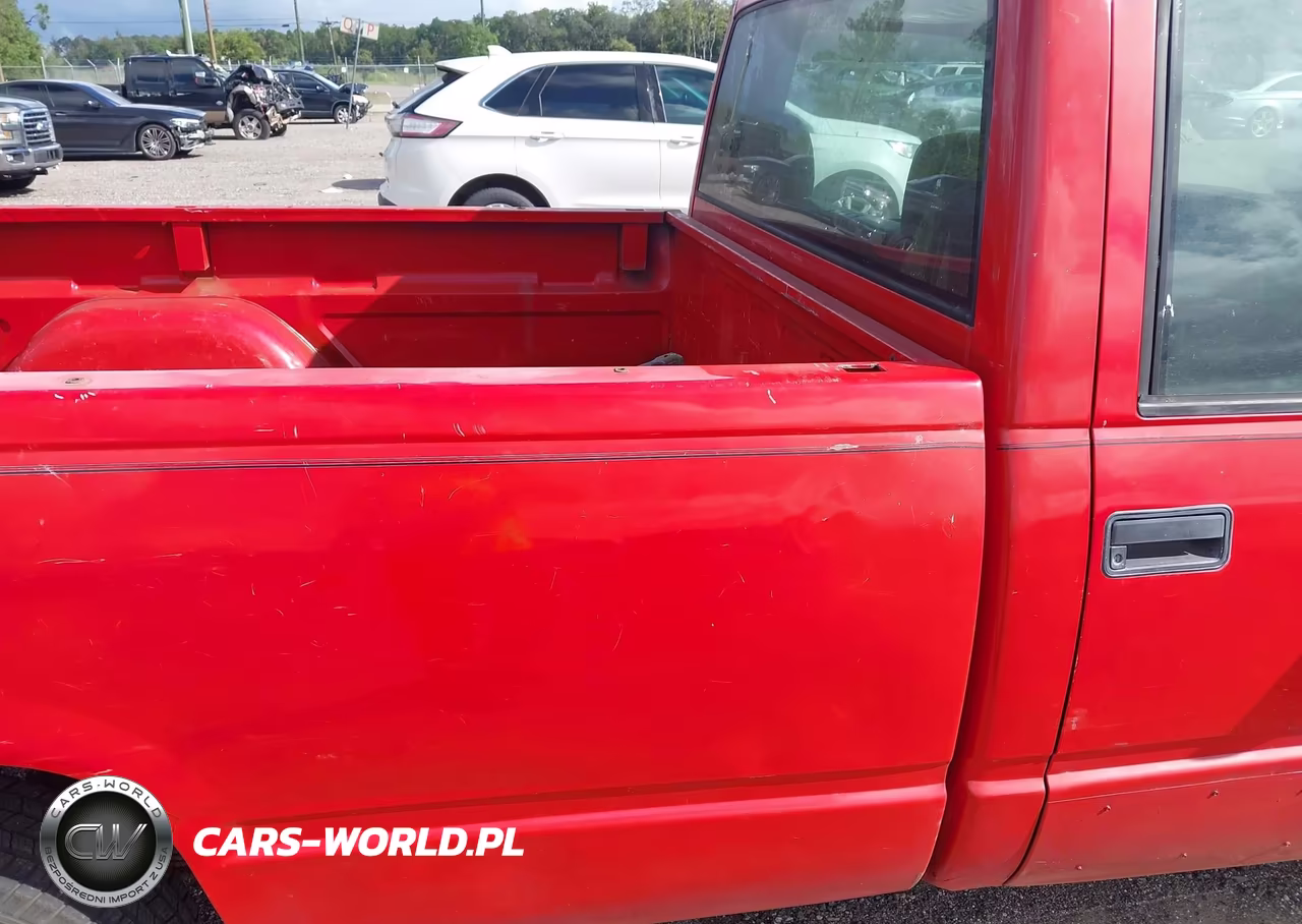 1998 Chevrolet C1500 Fleetside W-T VIN:1GCEC14WXWZ230912 - 12