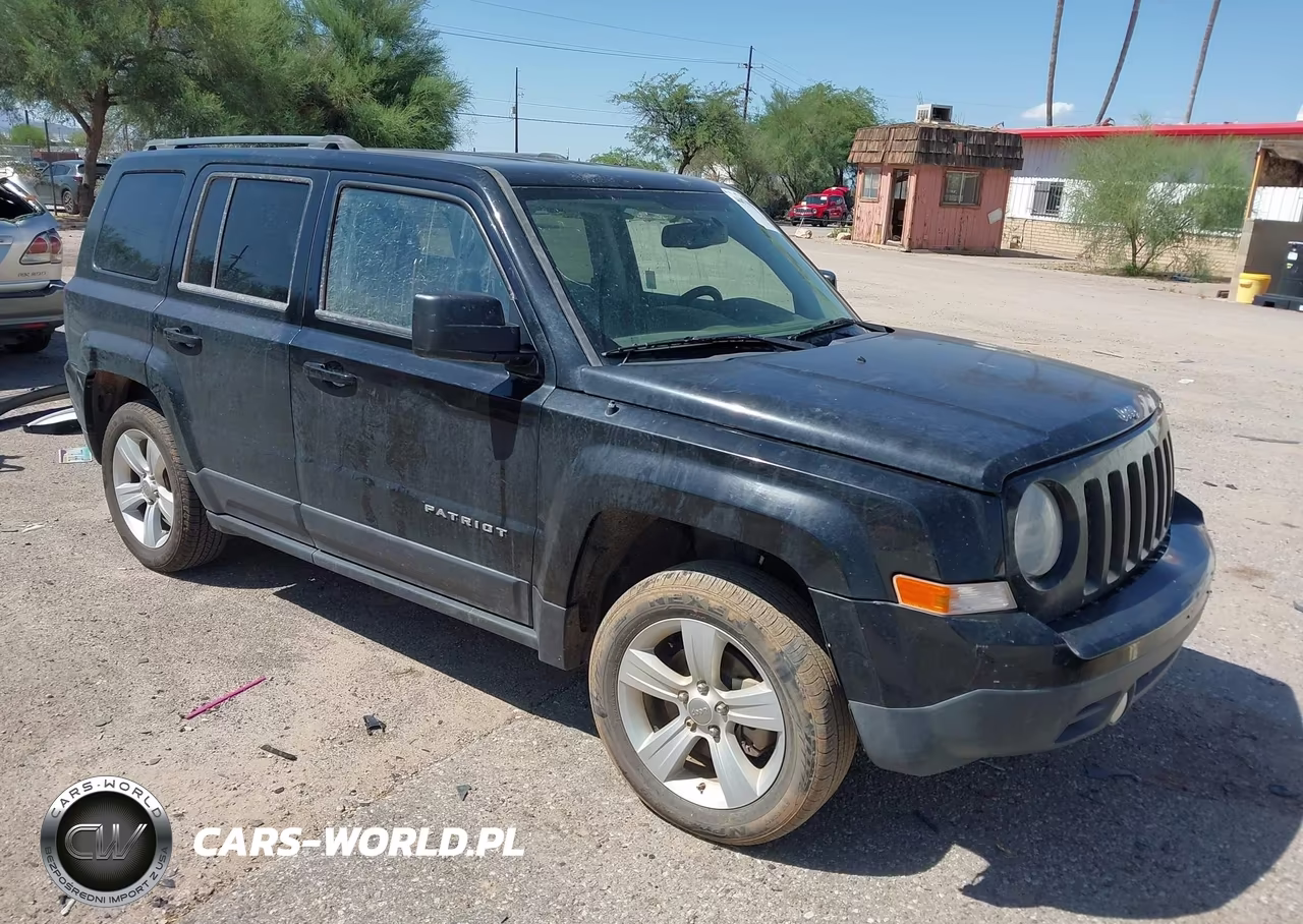 2016 Jeep Patriot Latitude VIN:1C4NJPFA4GD813730 - 1