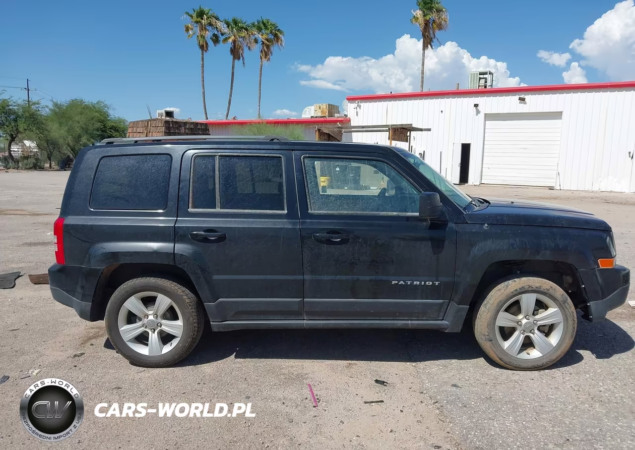2016 Jeep Patriot Latitude VIN:1C4NJPFA4GD813730 - 13