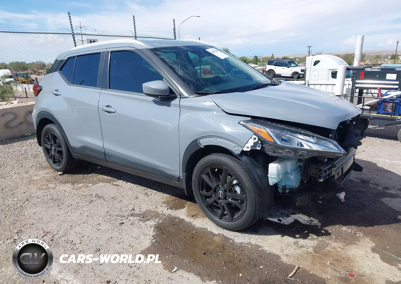 2024 Nissan Kicks Sv Xtronic Cvt
