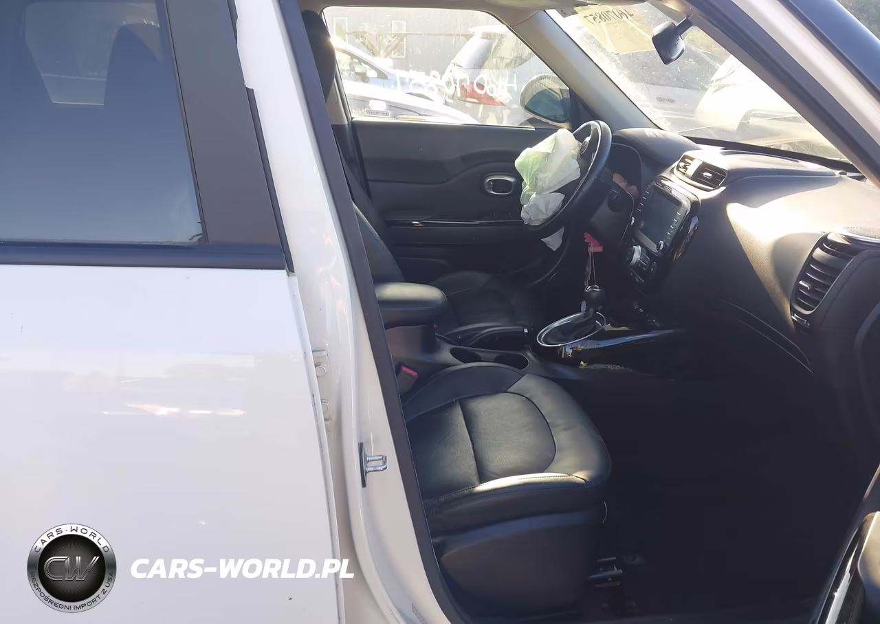 2016 Kia Soul ! VIN:KNDJX3A50G7384973 - 5