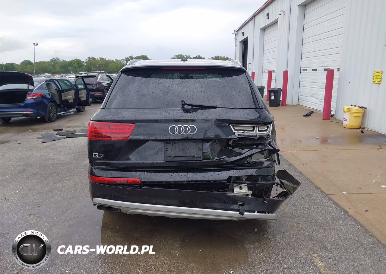 2017 Audi Q7 3.0T Premium VIN:WA1LAAF79HD033176 - 16