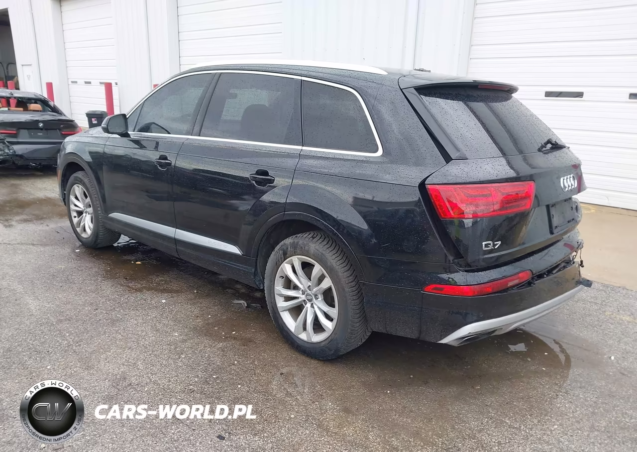 2017 Audi Q7 3.0T Premium VIN:WA1LAAF79HD033176 - 3