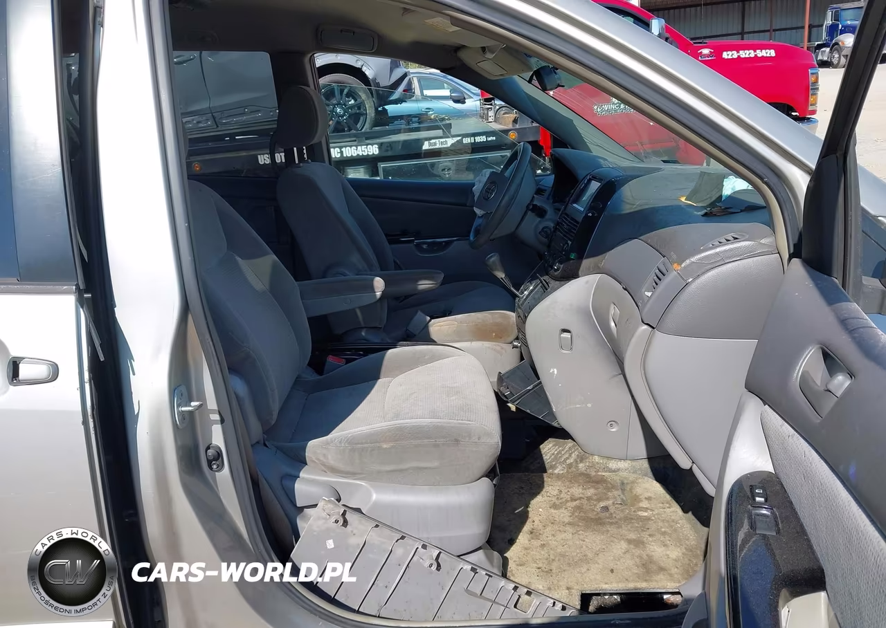 2004 Toyota Sienna Le VIN:5TDZA23C94S164808 - 5