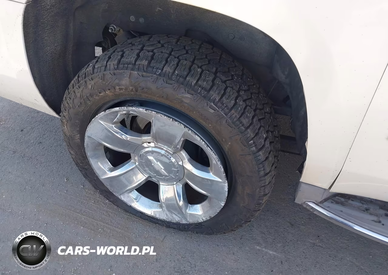 2015 Chevrolet Suburban 1500 Ltz VIN:1GNSCKKCXFR156772 - 15