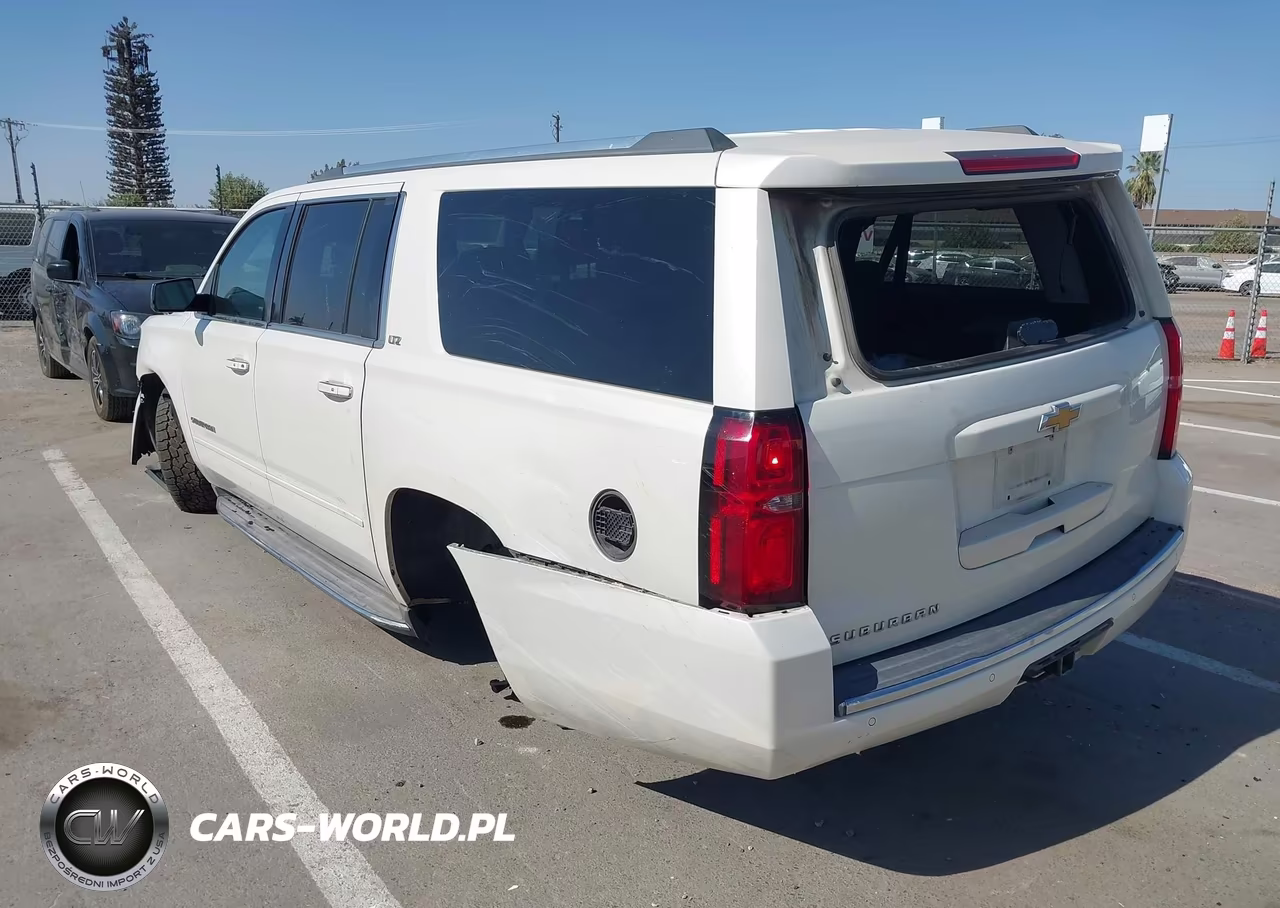 2015 Chevrolet Suburban 1500 Ltz VIN:1GNSCKKCXFR156772 - 3