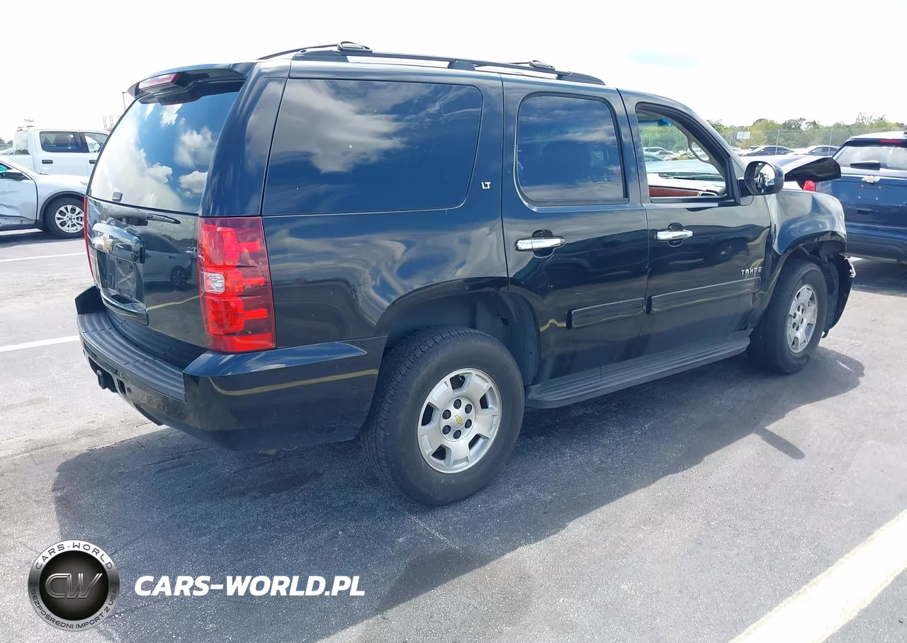 2013 Chevrolet Tahoe Lt VIN:1GNSCBE00DR156293 - 4