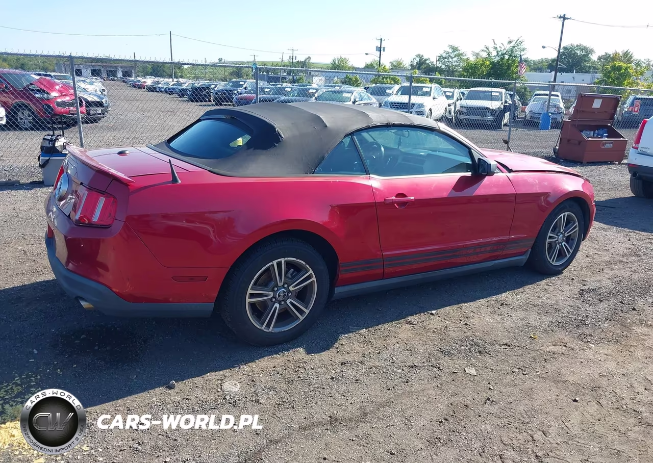 2010 FORD MUSTANG VIN:1ZVBP8EN2A5166903 - 4