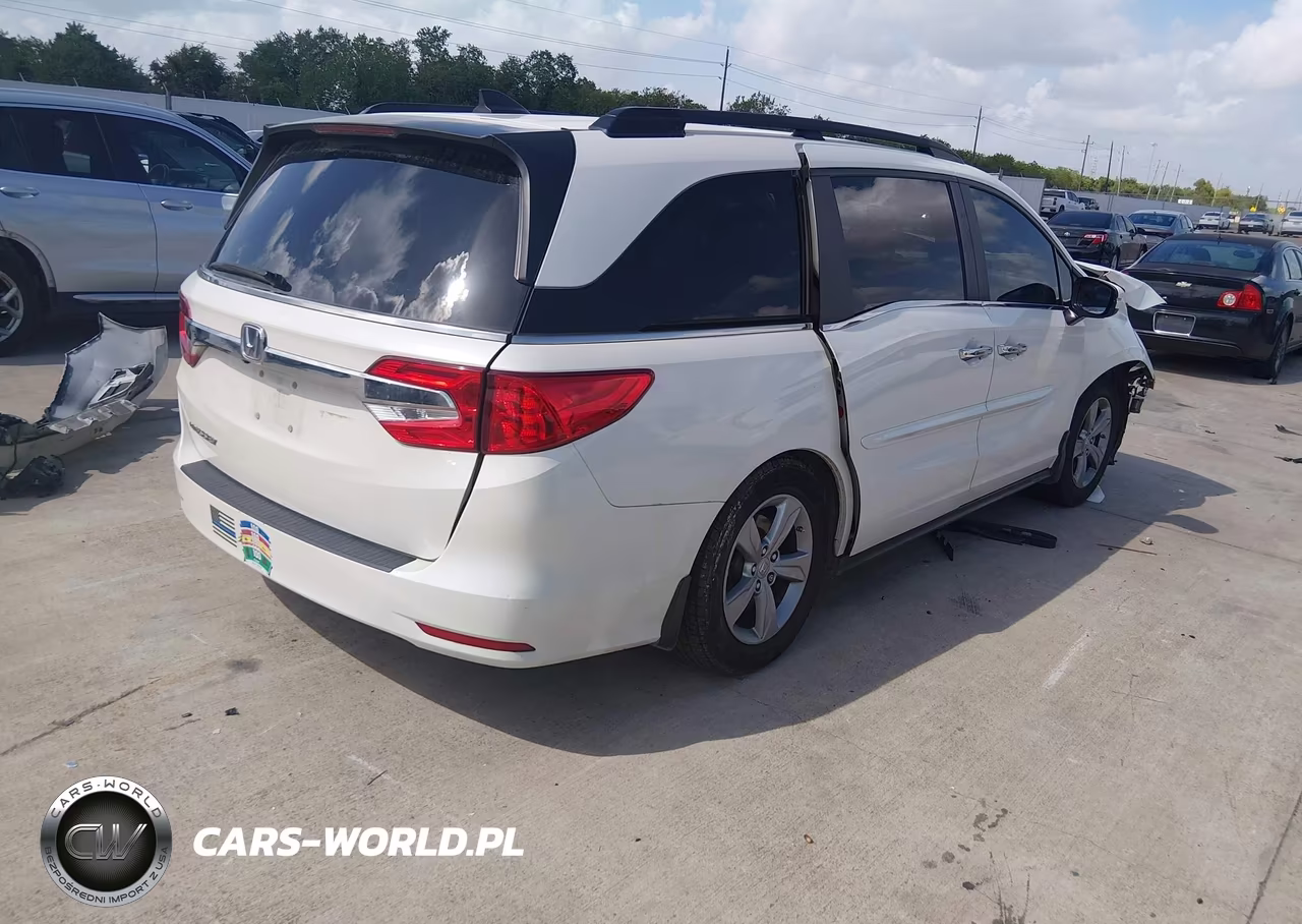 2018 Honda Odyssey Ex VIN:5FNRL6H54JB090435 - 4