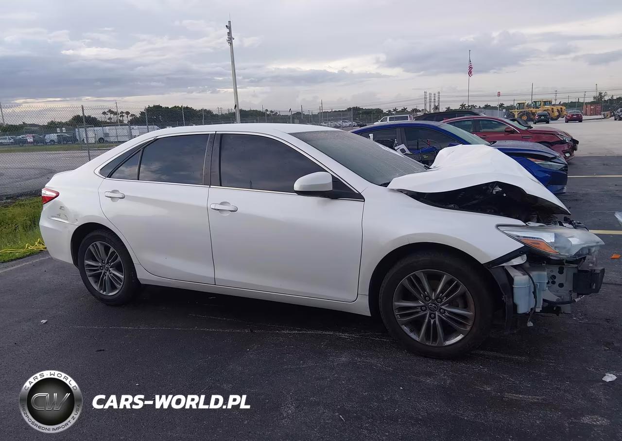 2016 Toyota Camry Se VIN:4T1BF1FK1GU263828 - 13