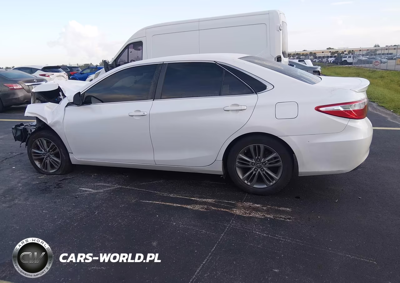 2016 Toyota Camry Se VIN:4T1BF1FK1GU263828 - 14