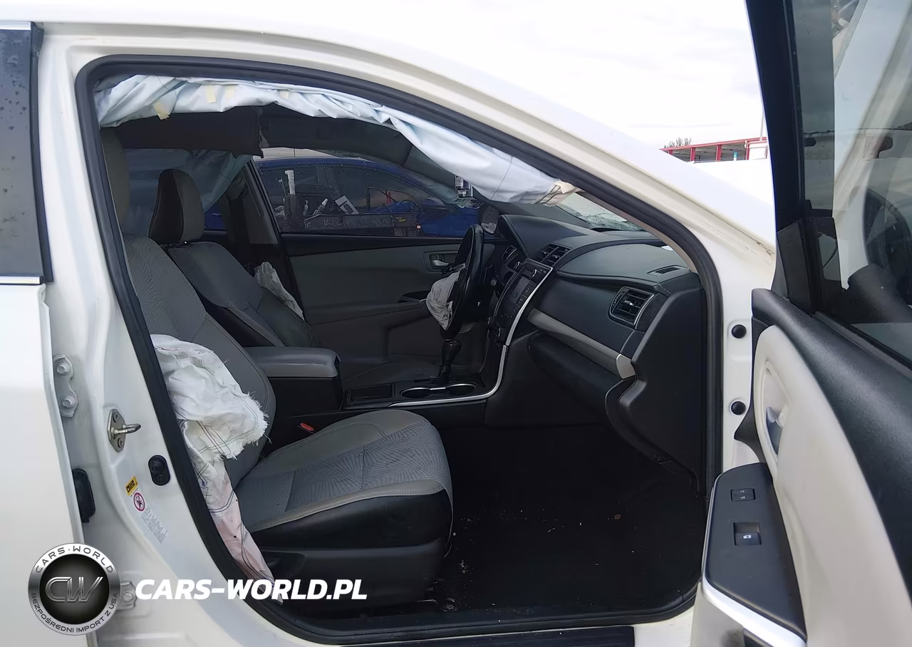 2016 Toyota Camry Se VIN:4T1BF1FK1GU263828 - 5