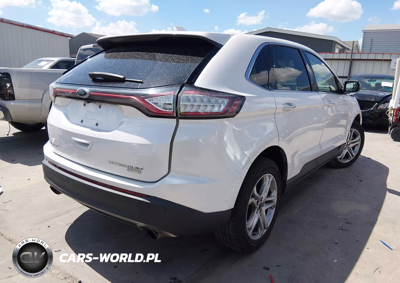 2018 Ford Edge Titanium VIN:2FMPK3K9XJBB75079 - 4