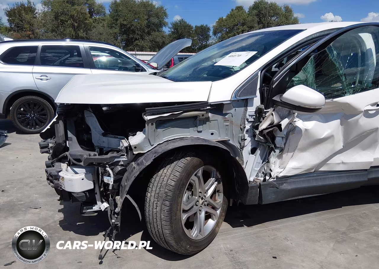 2018 Ford Edge Titanium VIN:2FMPK3K9XJBB75079 - 6