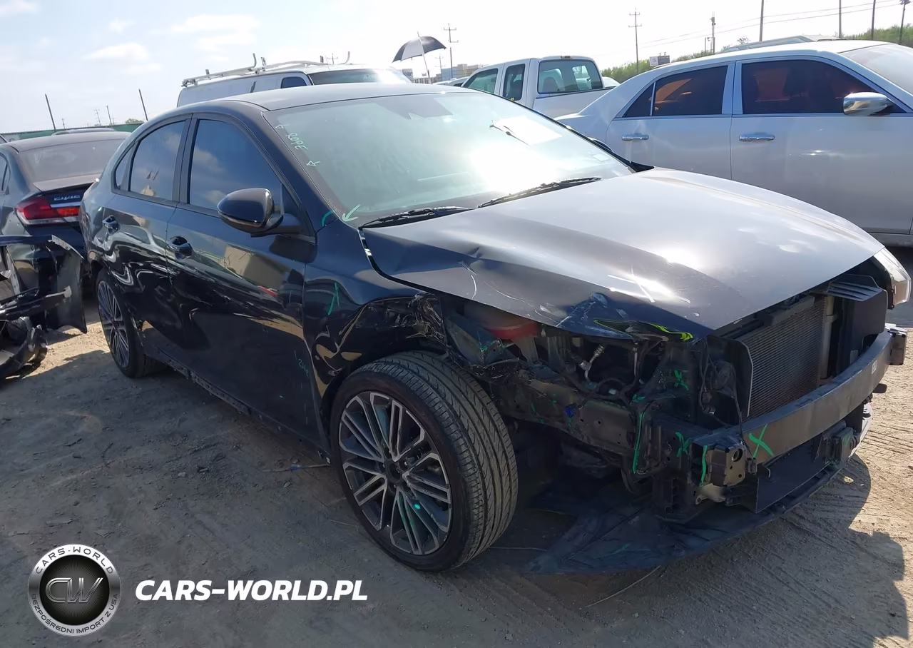 2022 Kia Forte Gt