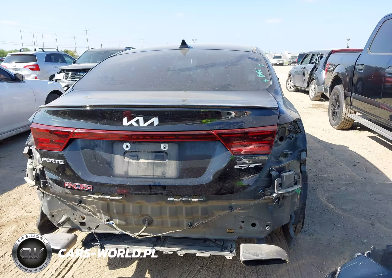 2022 Kia Forte Gt VIN:3KPF44AC6NE459109 - 17