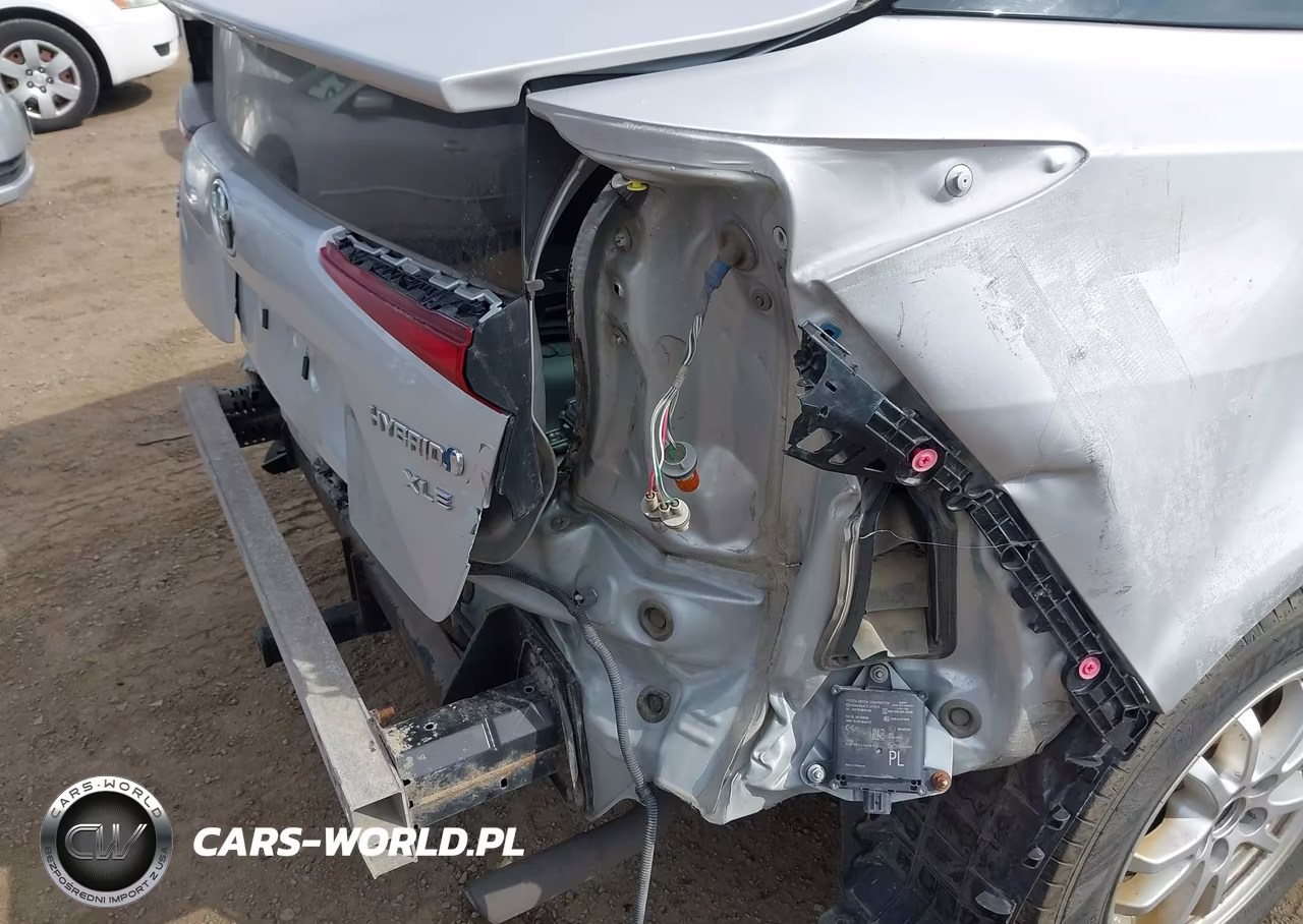 2019 Toyota Prius Xle VIN:JTDL9RFU0K3011289 - 18