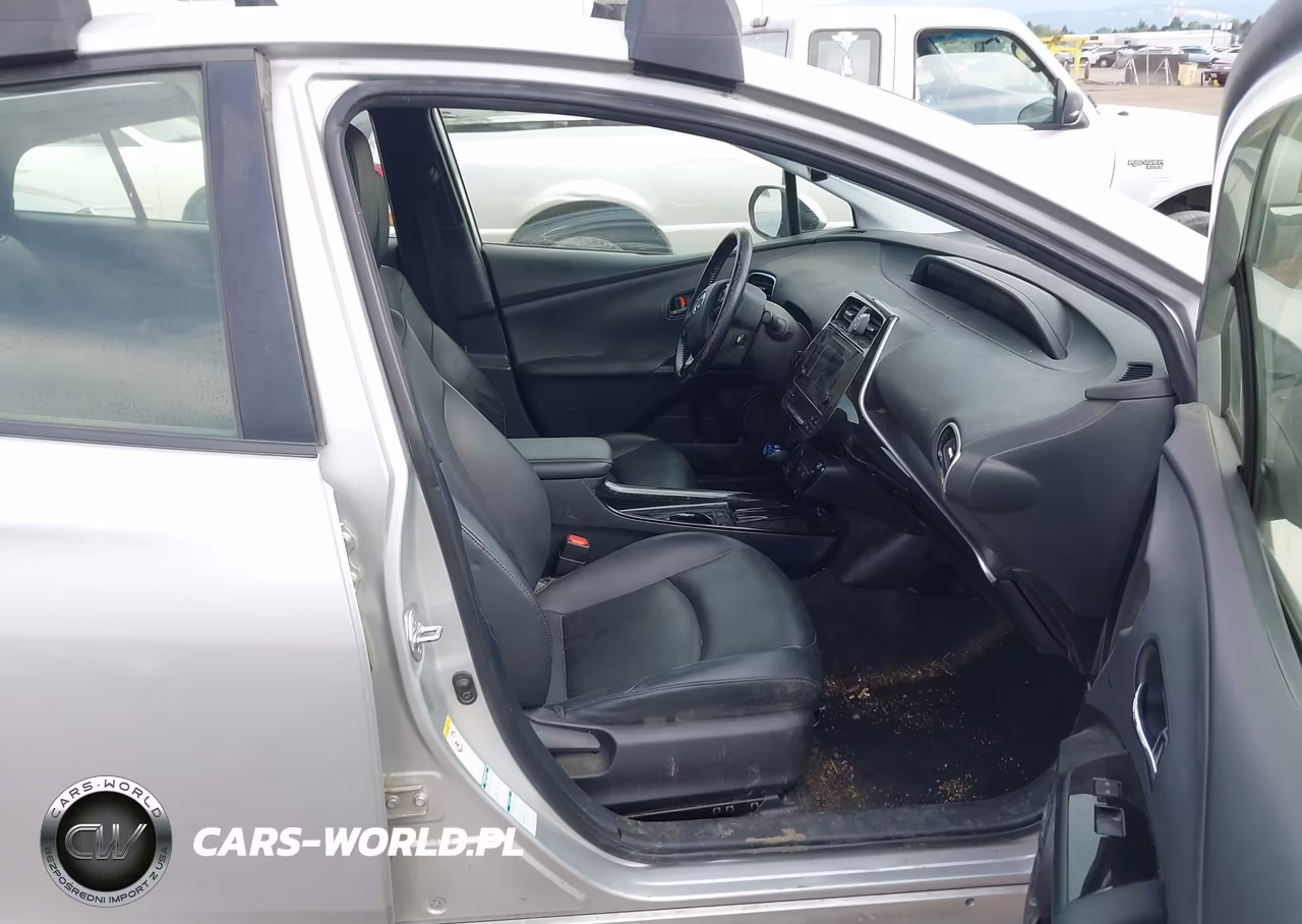 2019 Toyota Prius Xle VIN:JTDL9RFU0K3011289 - 5