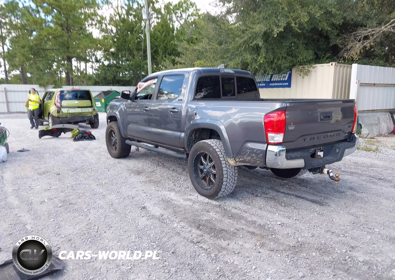 2017 Toyota Tacoma Sr5 V6 VIN:5TFAZ5CNXHX052026 - 3