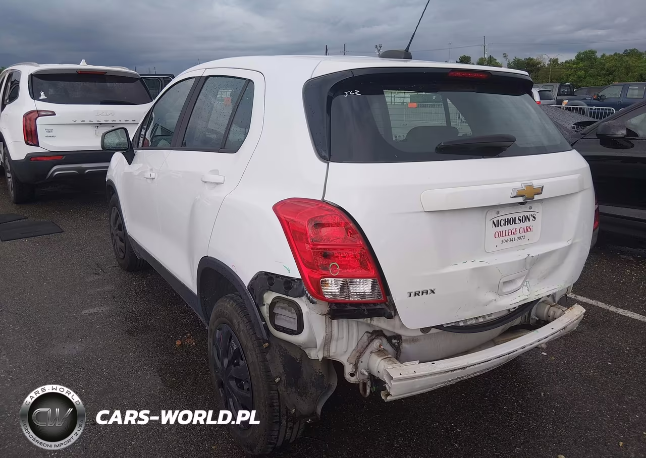 2018 Chevrolet Trax Ls VIN:KL7CJKSB8JB721805 - 3