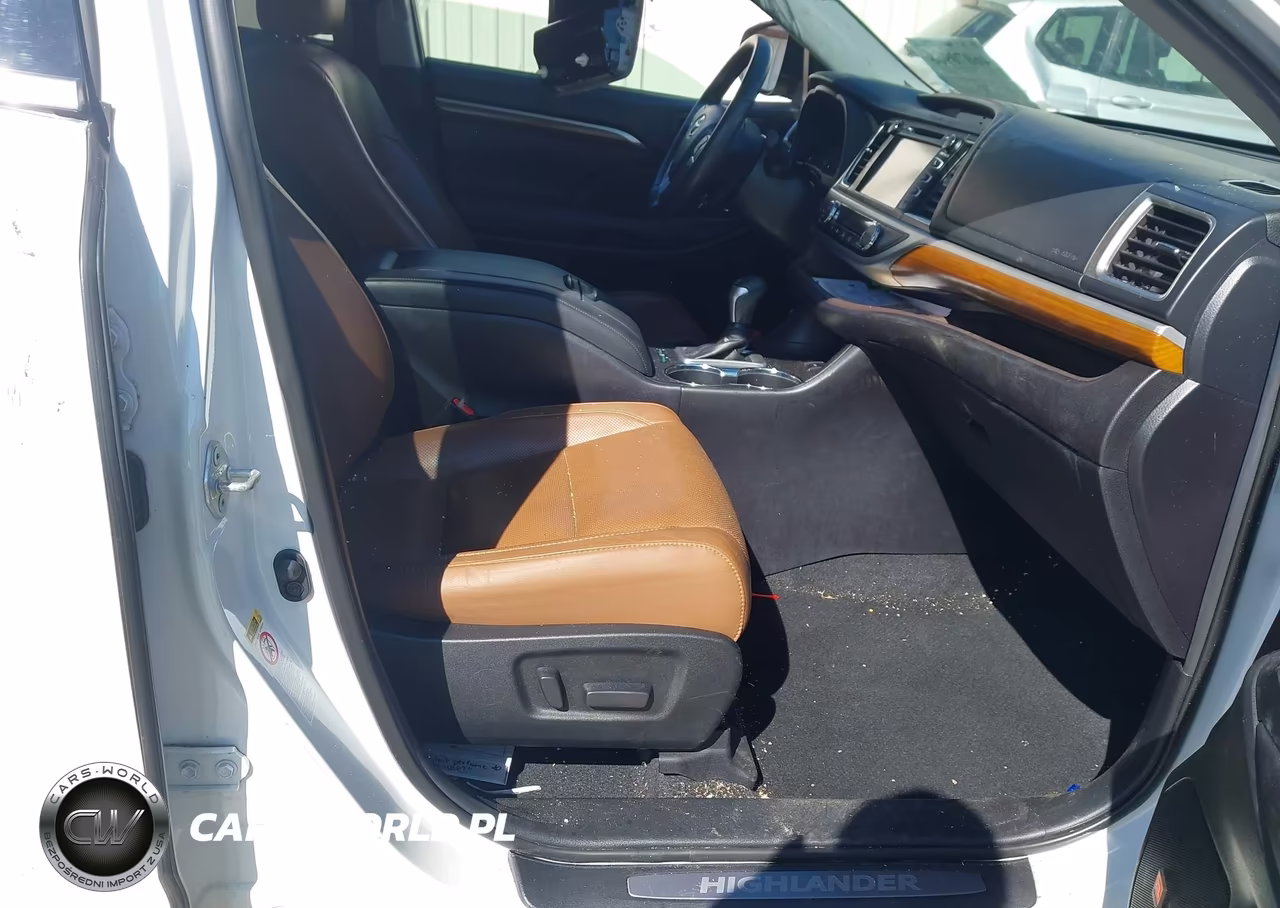 2019 Toyota Highlander Limited VIN:5TDYZRFH0KS347578 - 5